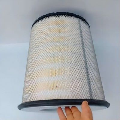 Provisión de un elemento de filtro de aire AF26173 para maquinaria de ingeniería