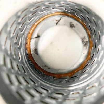 El elemento de filtro de aceite de excavadora de 64 mm de diámetro exterior para vehículos pesados
